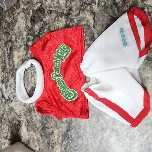 Red and White Accessory Set